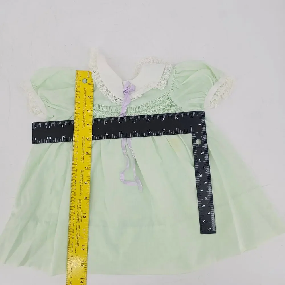 Vintage Polly Flinders Green Hand Smocked Dress Lace Trim NB 0-3 mo cottage 4036